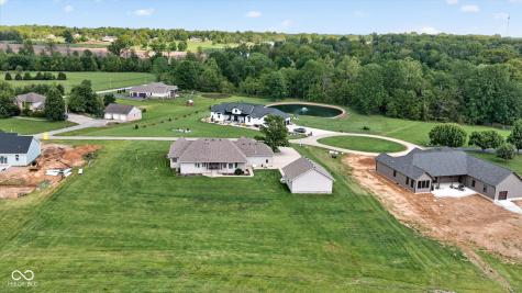 675 N Auburn Ridge Drive Linton IN 47441