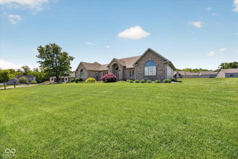 675 N Auburn Ridge Drive Linton IN 47441