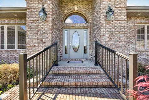 675 N Auburn Ridge Drive Linton IN 47441