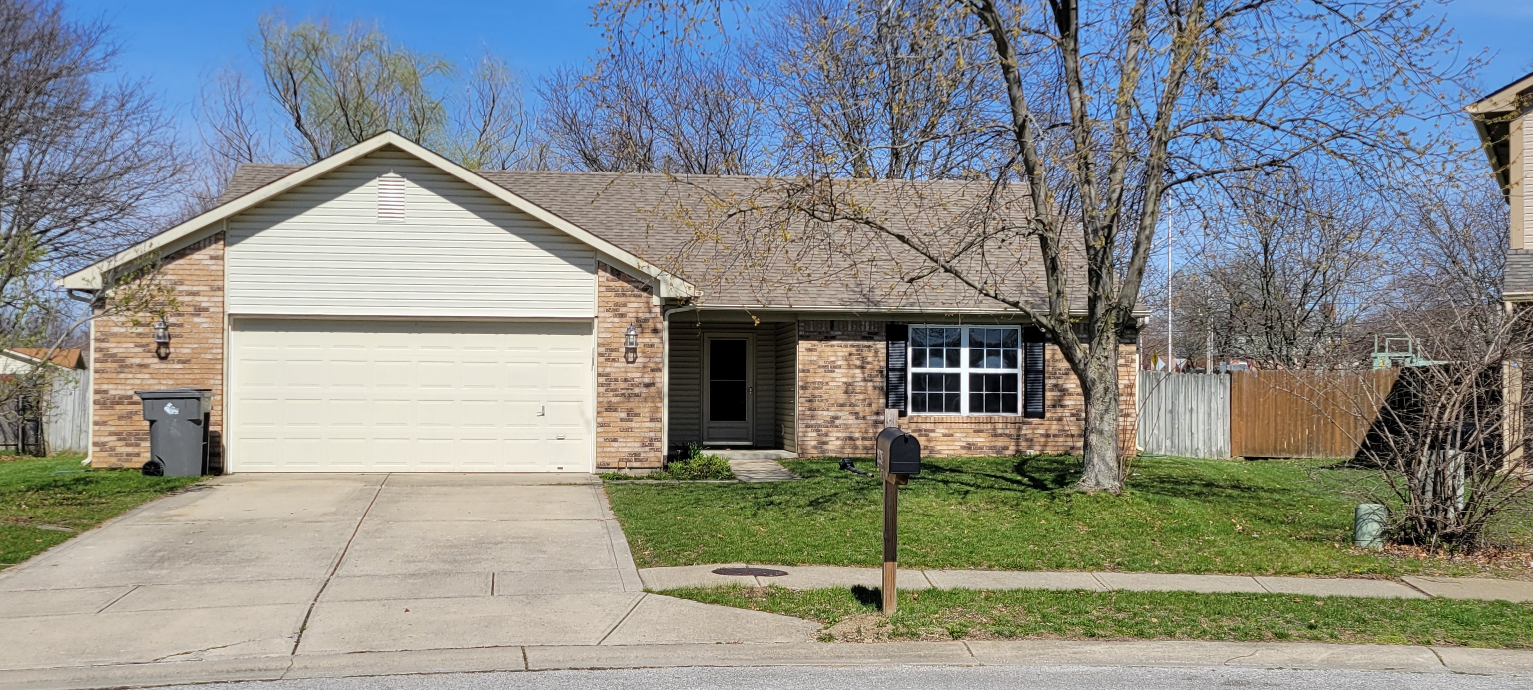 6442 Amarillo Way Indianapolis IN 46237