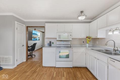 71 Westridge Place Greenwood IN 46142