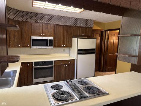 3048 Lakewood Drive Indianapolis IN 46234