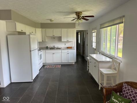 8608 Stonewall Drive Indianapolis IN 46231