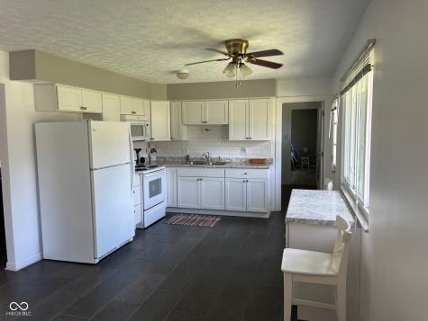 8608 Stonewall Drive Indianapolis IN 46231