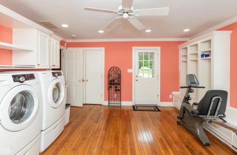 8535 Washington Boulevard Indianapolis IN 46240