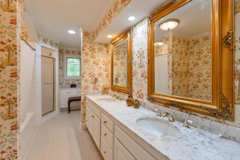8535 Washington Boulevard Indianapolis IN 46240