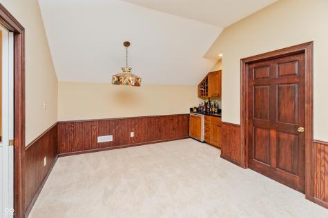 8535 Washington Boulevard Indianapolis IN 46240