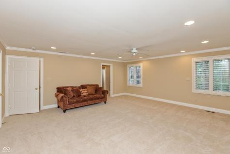 8535 Washington Boulevard Indianapolis IN 46240