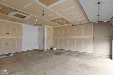 6435 Birds Eye Drive Indianapolis IN 46203
