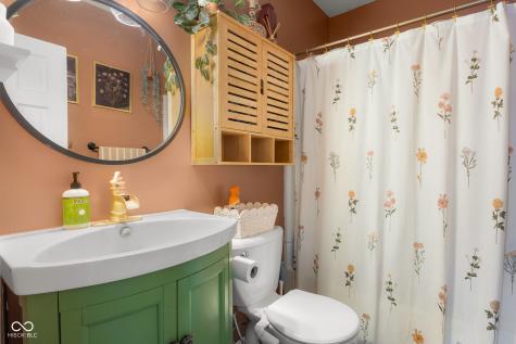 1626 Gilmore Street Columbus IN 47201