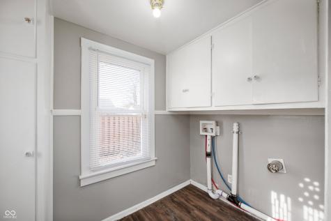 8118 E 45th Street Indianapolis IN 46226