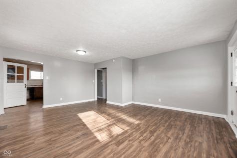 8118 E 45th Street Indianapolis IN 46226