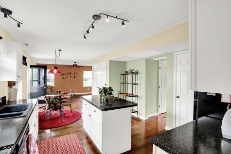 1234 Breaside Circle Greenwood IN 46143