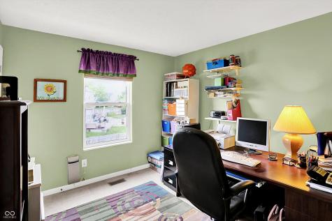 1234 Breaside Circle Greenwood IN 46143
