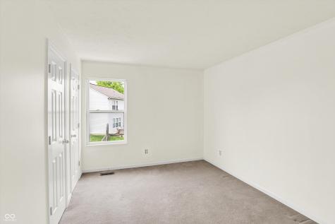 1234 Breaside Circle Greenwood IN 46143