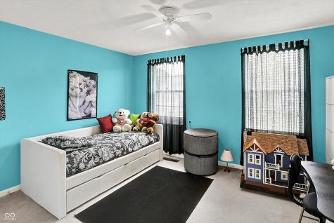 1234 Breaside Circle Greenwood IN 46143