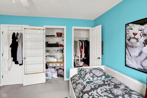 1234 Breaside Circle Greenwood IN 46143