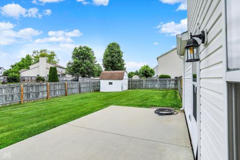 1234 Breaside Circle Greenwood IN 46143