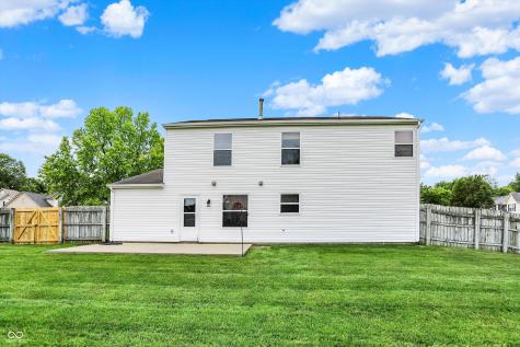 1234 Breaside Circle Greenwood IN 46143