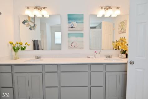 4061 Omaha Drive Bargersville IN 46106