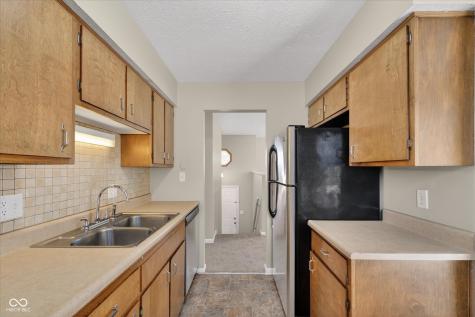 257 Sierra Court Indianapolis IN 46234