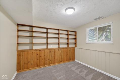 257 Sierra Court Indianapolis IN 46234