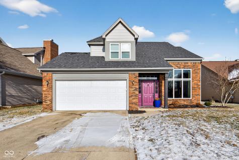 8635 Woodstone Way W Indianapolis IN 46256