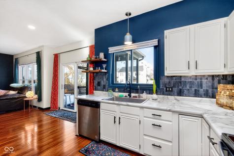 8635 Woodstone Way W Indianapolis IN 46256