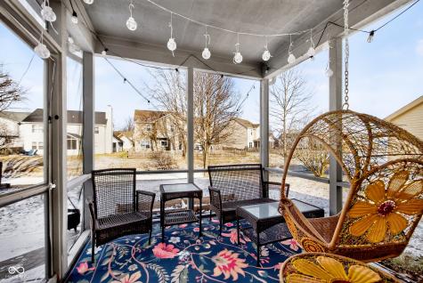 8635 Woodstone Way W Indianapolis IN 46256