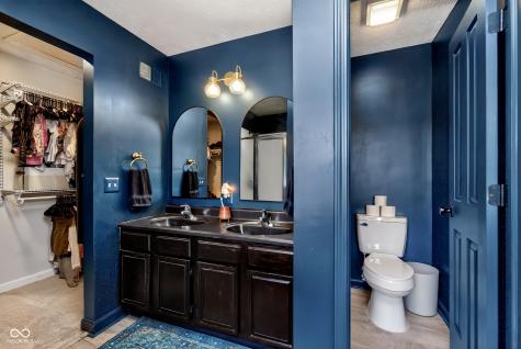 8635 Woodstone Way W Indianapolis IN 46256