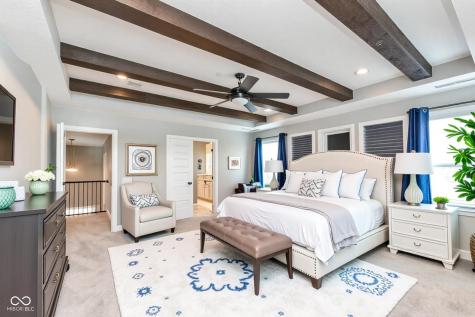 10627 Oak Bend Boulevard Indianapolis IN 46239