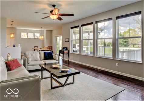 9875 N Port Drive Mccordsville IN 46055