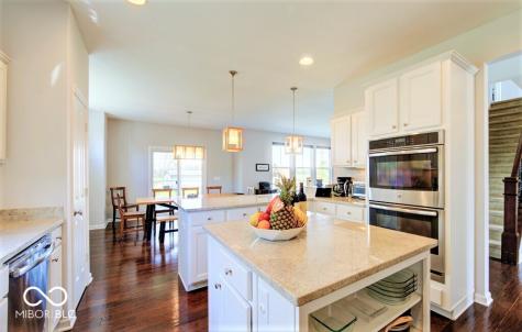 9875 N Port Drive Mccordsville IN 46055