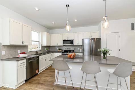 2422 Winthrop Avenue Indianapolis IN 46205