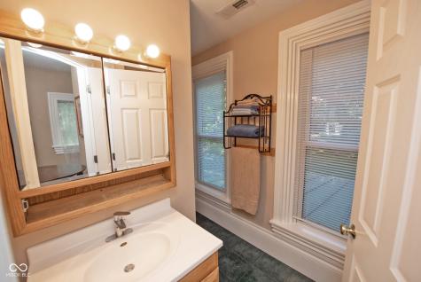 1021 N 21st Street Lafayette IN 47904