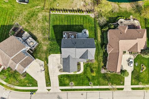 16637 Holly Oak Drive Westfield IN 46074