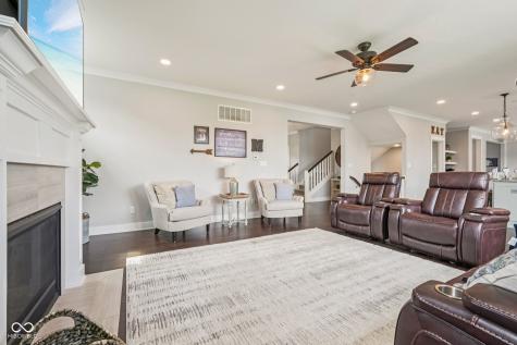 16637 Holly Oak Drive Westfield IN 46074