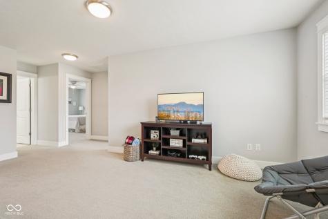 16637 Holly Oak Drive Westfield IN 46074