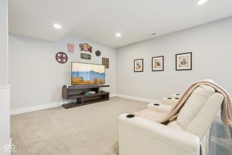 16637 Holly Oak Drive Westfield IN 46074
