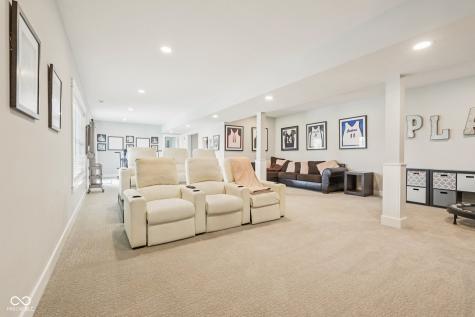 16637 Holly Oak Drive Westfield IN 46074