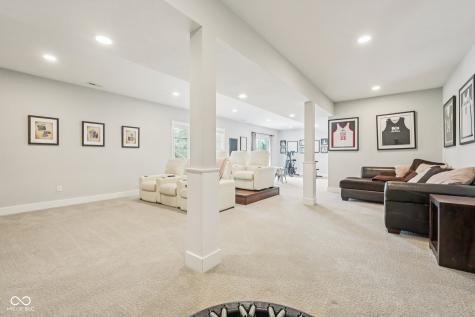 16637 Holly Oak Drive Westfield IN 46074