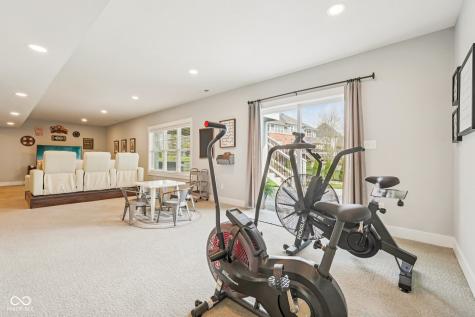 16637 Holly Oak Drive Westfield IN 46074