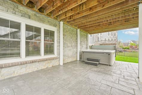 16637 Holly Oak Drive Westfield IN 46074