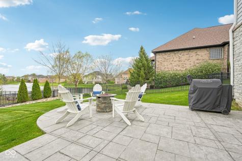 16637 Holly Oak Drive Westfield IN 46074
