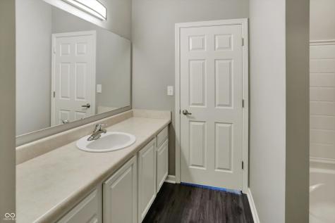 7820 Bombay Lane Indianapolis IN 46239