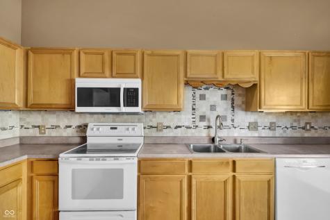 4156 Magnolia Drive Franklin IN 46131