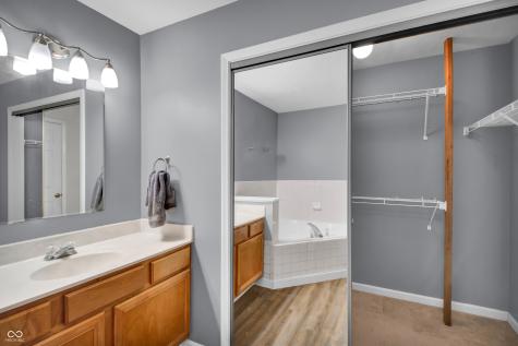 4156 Magnolia Drive Franklin IN 46131