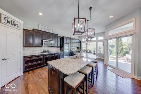 3131 Cherokee Circle Bargersville IN 46106