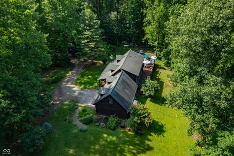 8959 S Laroche Drive Trafalgar IN 46181