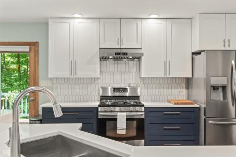 8959 S Laroche Drive Trafalgar IN 46181